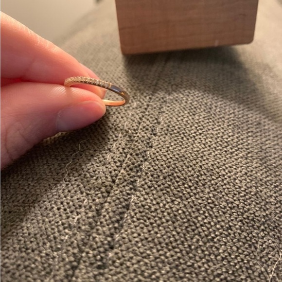 New, unused rose gold (14k) ring size 4 3/4 - half eternity ring - Picture 4 of 7